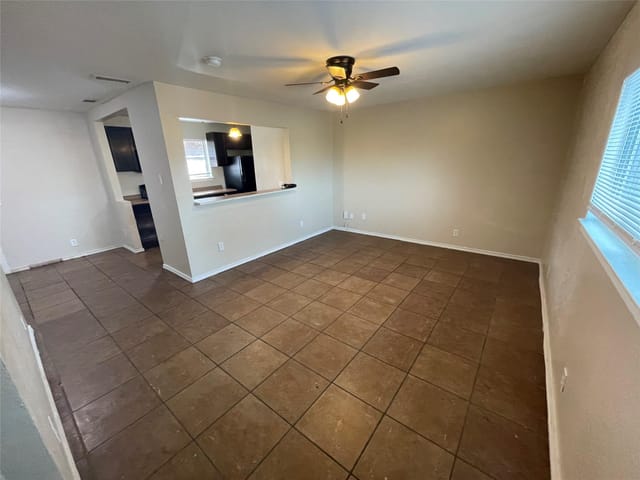 6253 Manor RD Unit #B