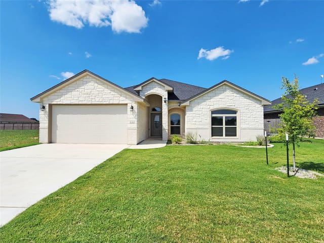 630 Eagle Crest Dr