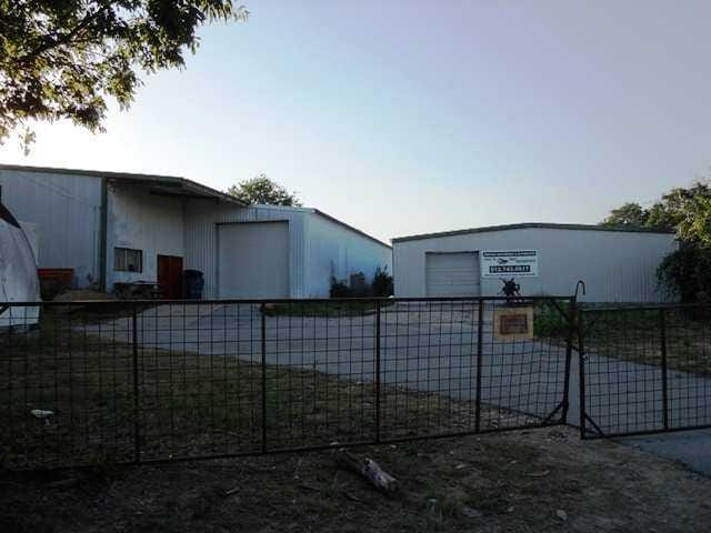 630 Fm 243