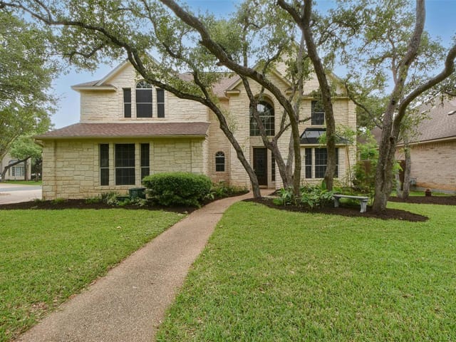 6301 Farmdale Ln