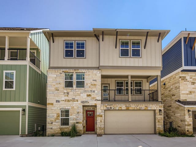 6301 Stockman Dr Unit #4