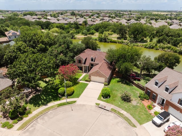 View 6301 Thirlmare CT in Harris Branch Ph 01-A Sec 02 6301 Thirlmare CT - property photo 1 - Luxury home in Harris Branch Ph 01-A Sec 02, Austin, TX