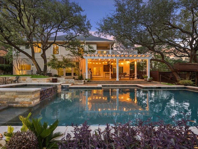 6302 Mountain Park CV
