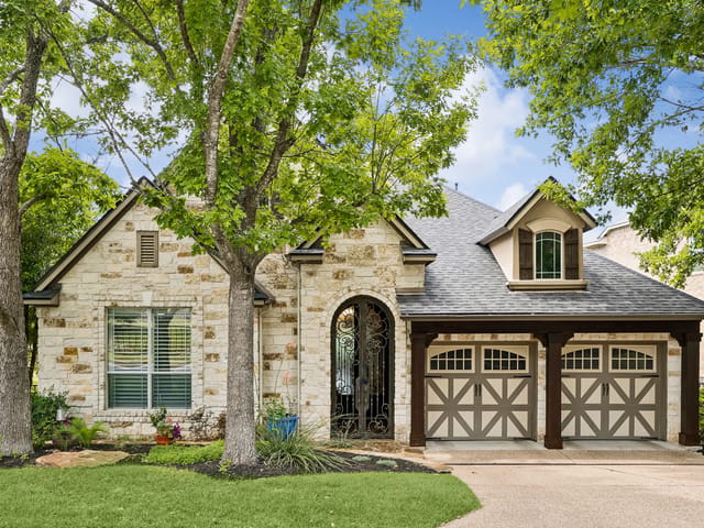 6302 River Place Boulevard home in River Place, Austin