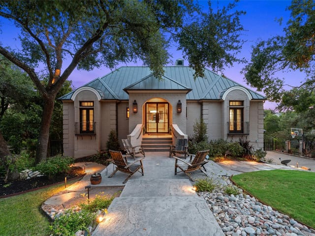 6303 Indian Canyon Dr