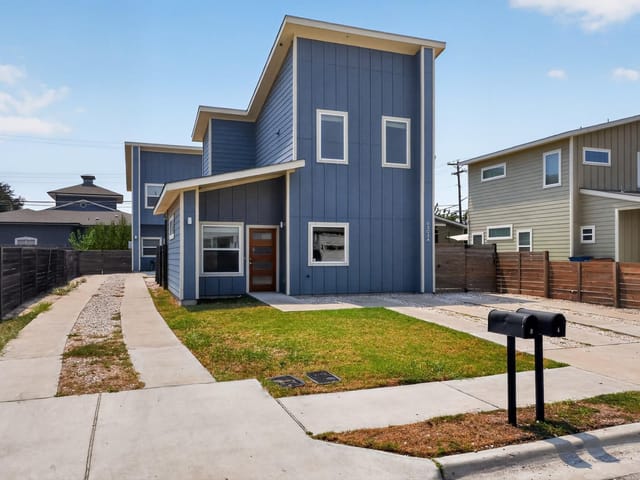 6303 Santos ST Unit #A