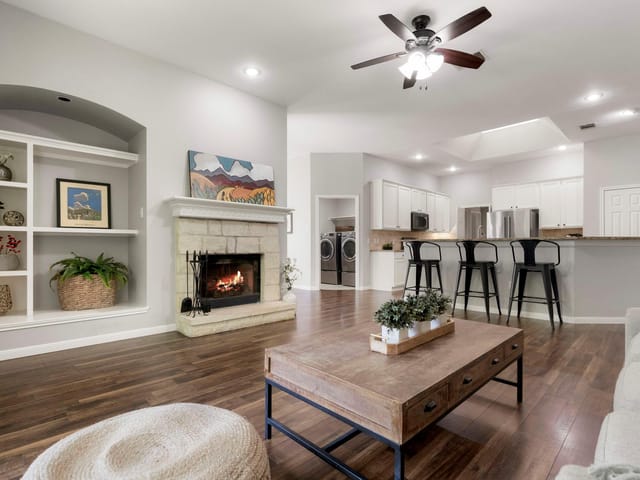 6307 Clairmont Dr