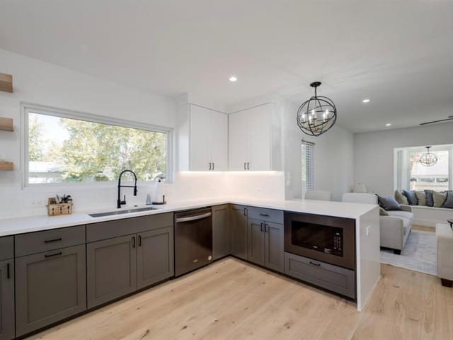 View 6308 Linda LN 6308 Linda LN, photo 1 of 6, Austin, TX