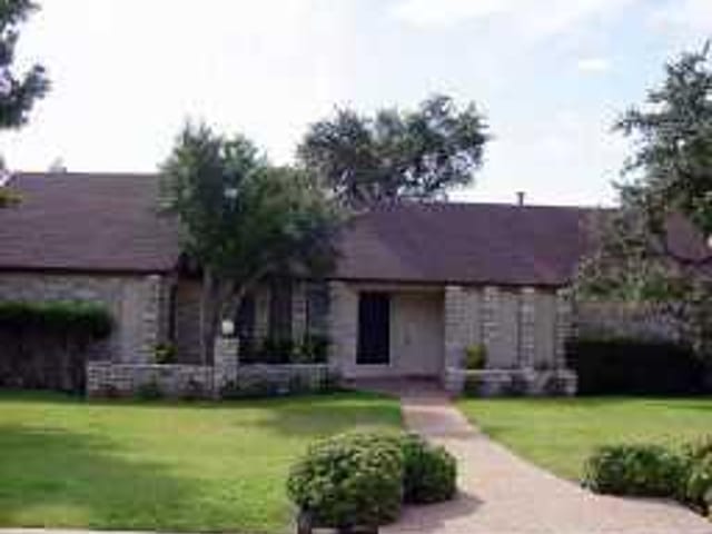 6308 MOUNTAINCLIMB Dr