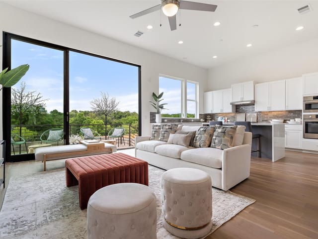 6308 Sendero Hills Pkwy