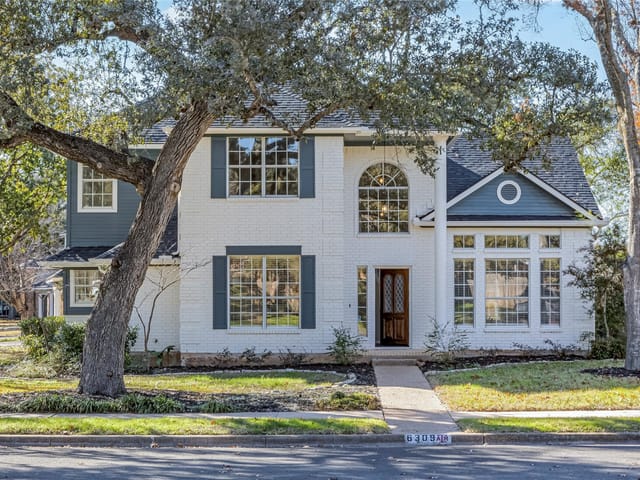 6309 John Chisum Ln