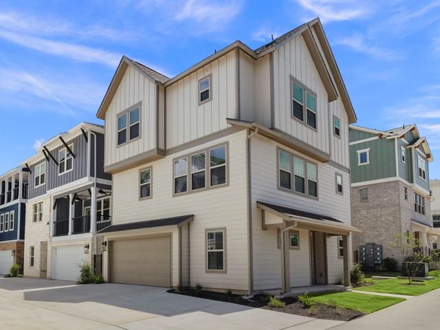 6312 Stockman DR Unit #6