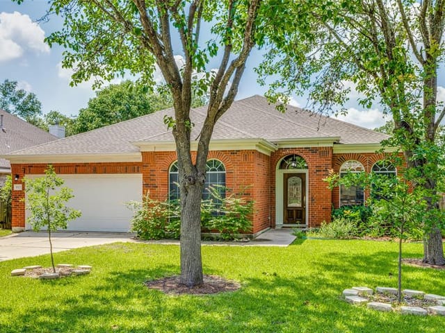 6323 Zadock Woods Dr