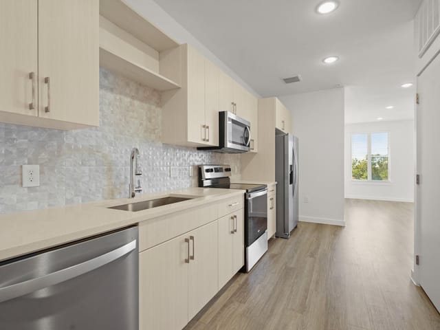 6324 N Lamar BLVD Unit #317