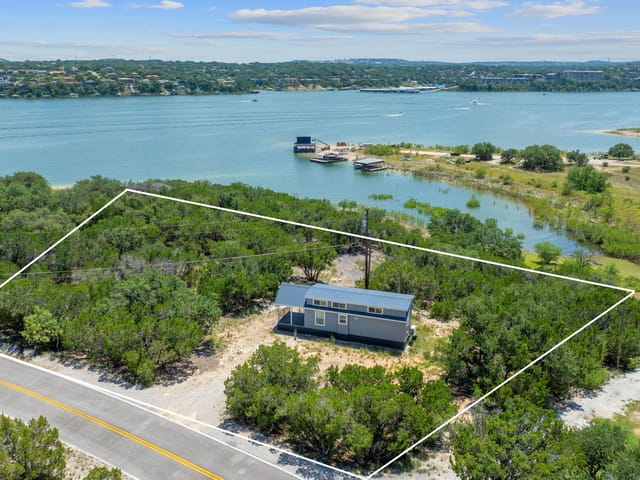635 Ivean Pearson Rd