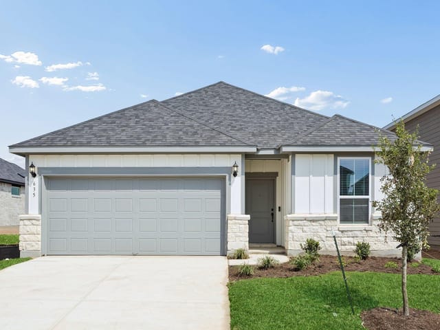 635 Rubber Tree WAY