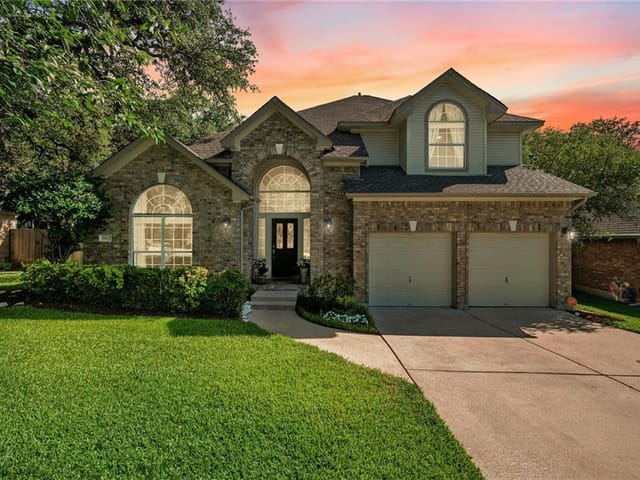 6400 Clairmont Dr