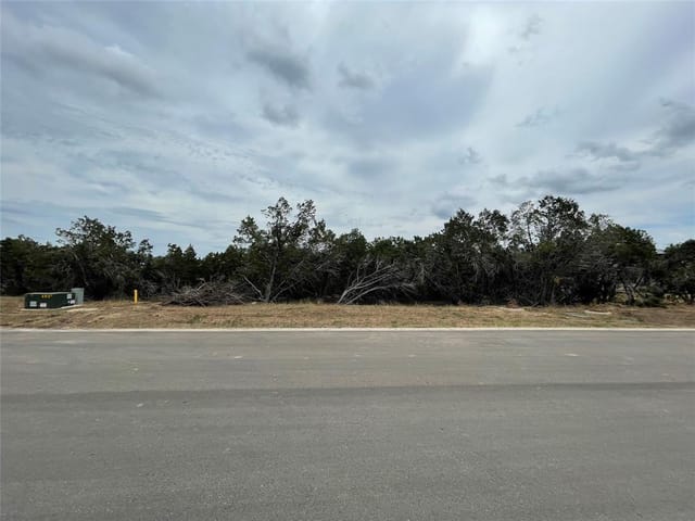 6400 Madrone Tree Ln