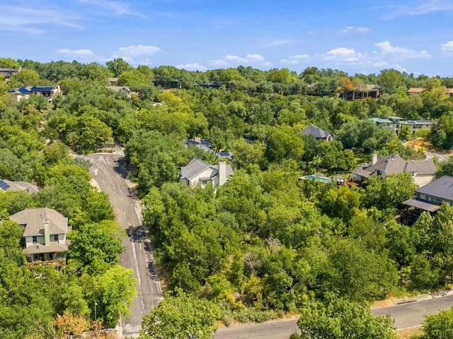 6401 Dry Cliff CV