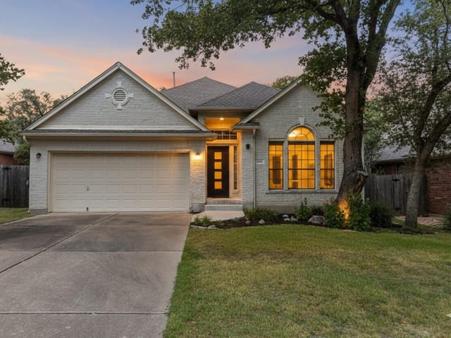 6402 Abilene Trl