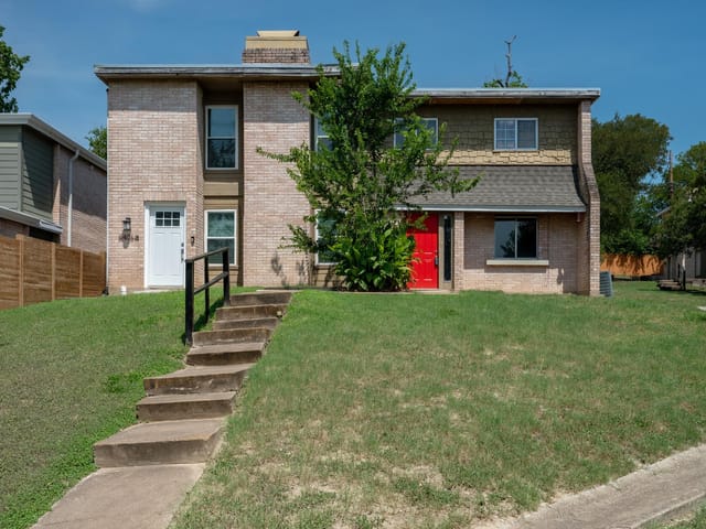 6406 Chimney Creek CIR Unit #B