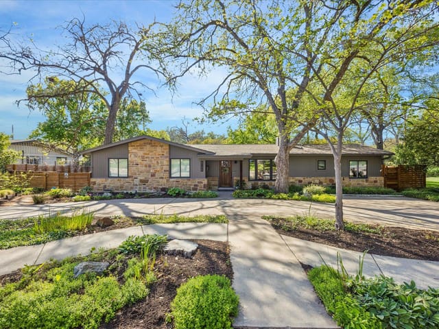 6406 Shoal Creek BLVD