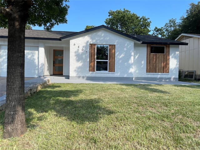 6407 Capriola Dr
