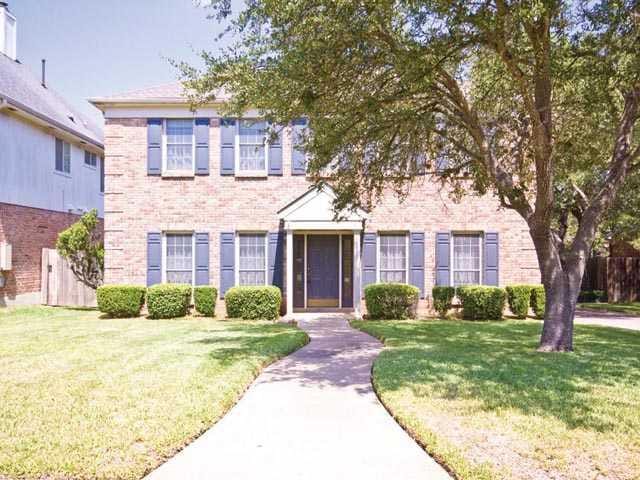 6410 Walebridge Ln