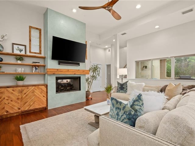 6413 Forest Hills Dr Unit #C