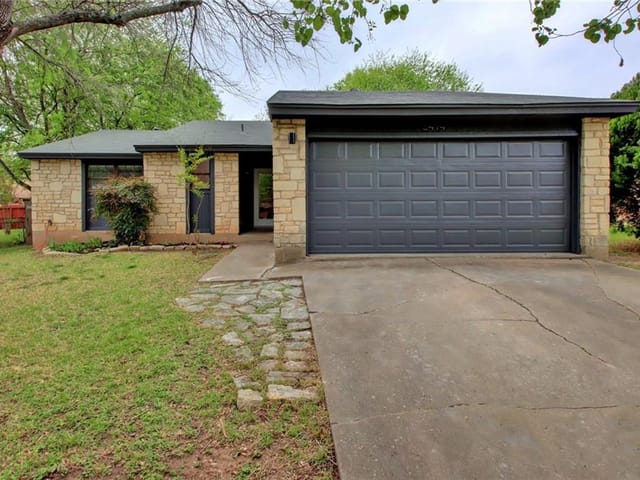 6414 Starstreak Dr