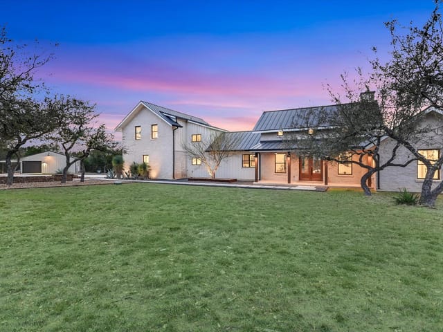 6434 MUSTANG VALLEY Trl