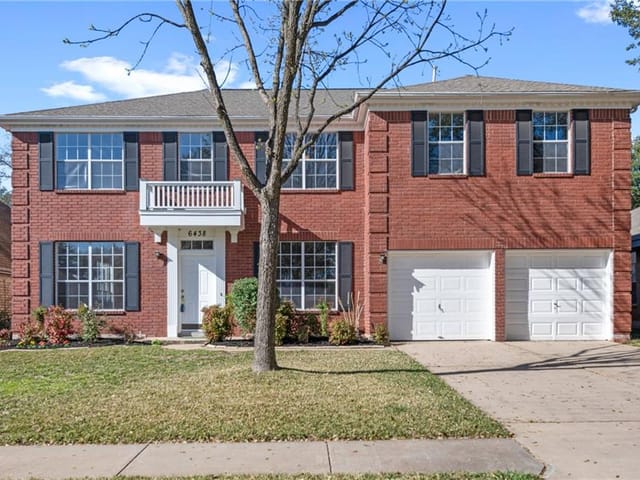 6438 Old Harbor Ln