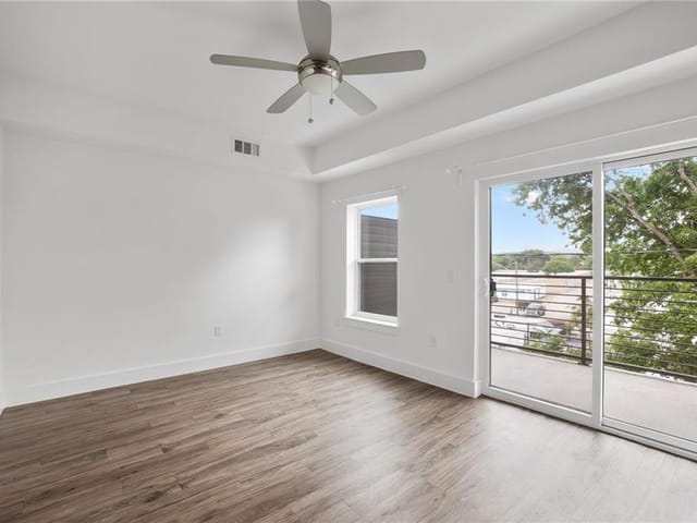 6444 Burnet Rd Unit #205