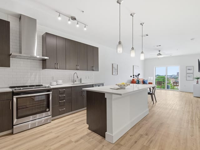 6444 Burnet Rd Unit #403