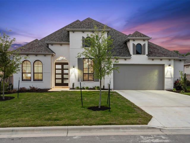 645 Two Creeks Ln