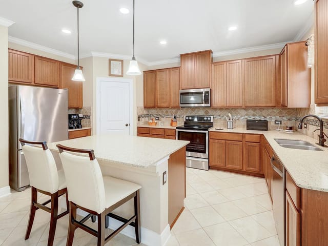 646 Landon Samuel Loop
