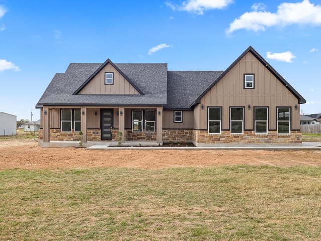 647  Old Highway 20