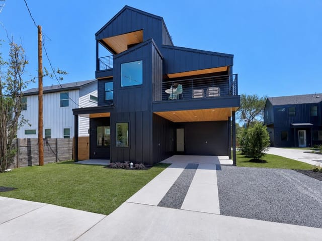 6500 Porter ST Unit #1