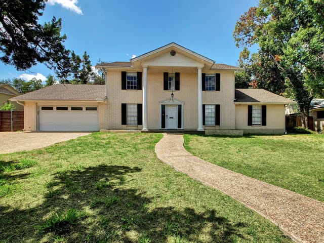 6500 Sumac DR