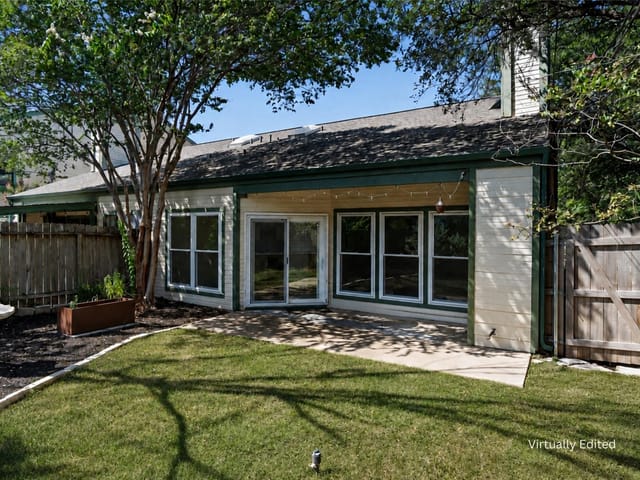 6501 Columbia Oaks CT Unit #10
