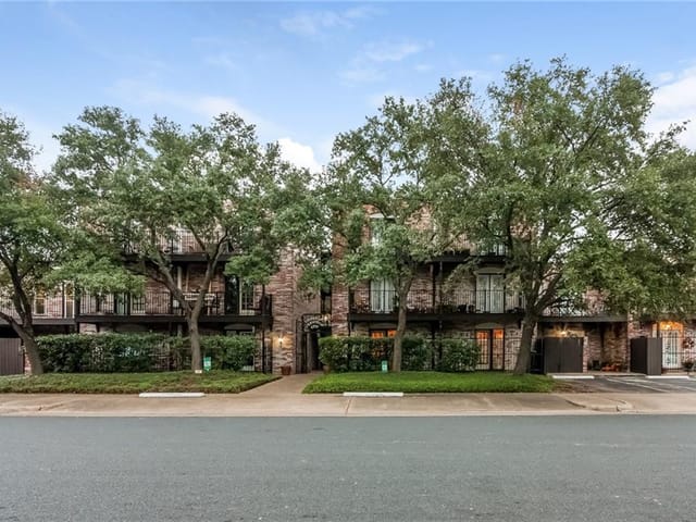 6501 E Hill Dr Unit #116