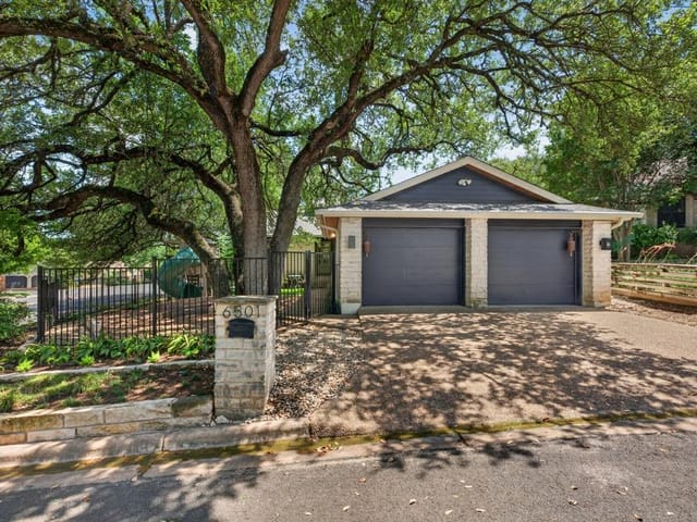 6501 Robbie Creek CV