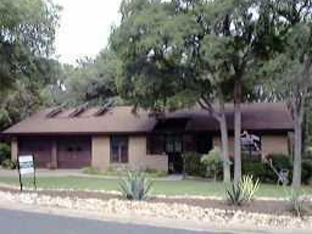 6502 LAURELWOOD Dr
