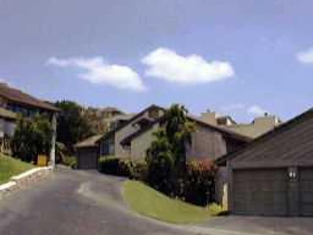 6508 SANTOLINA CV