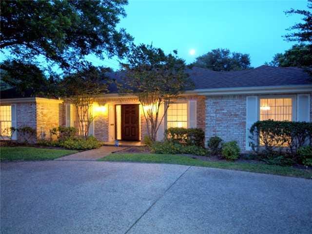 6509 Mesa Dr