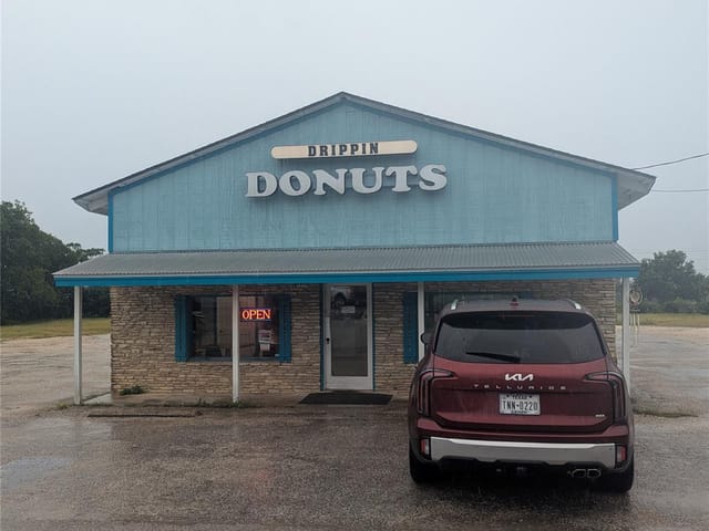 651 Highway 290
