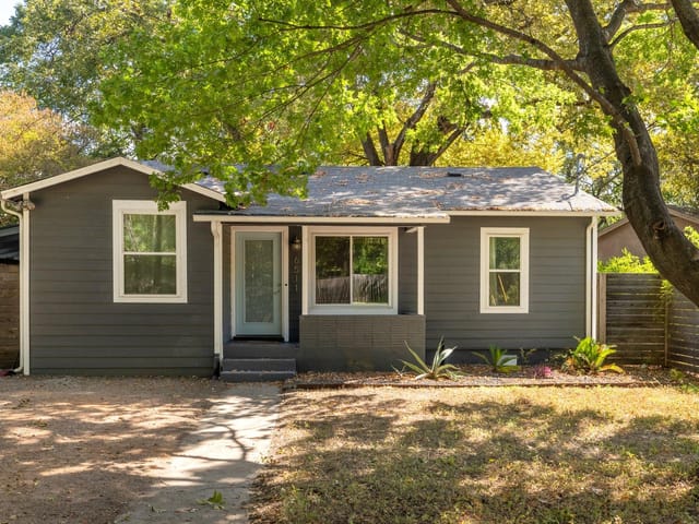 6511 Chesterfield Ave