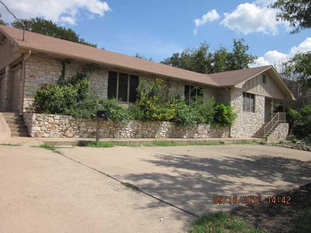 6511 Lakewood Dr