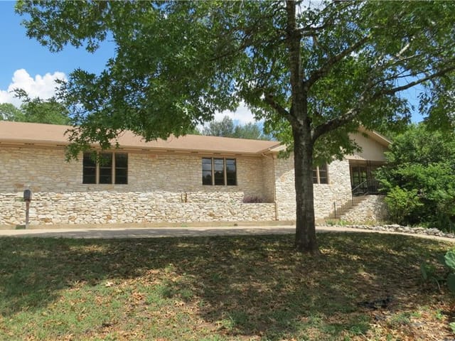 6511 Lakewood Dr