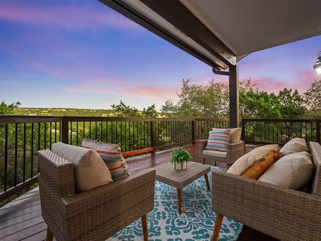 6527 Ladera Norte